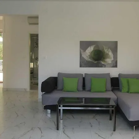 Villa-srece Apartment *