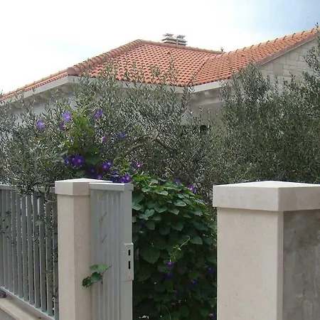 Apartment Villa-srece